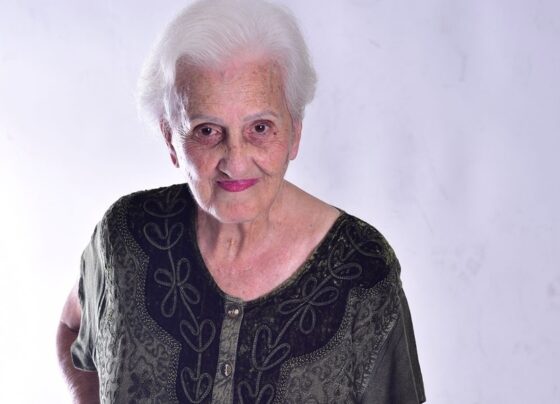 Claire Digonn vive no Retiro dos Artistas e participa do projeto | © Divulgação