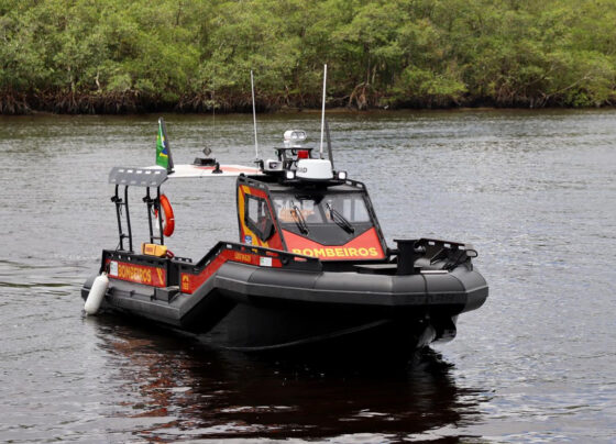 barco bombeiros