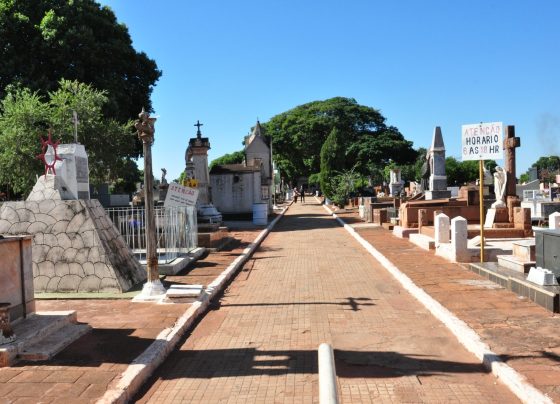 Cemitérios têm prazo para limpeza e manutenção antes do Dia dos Pais