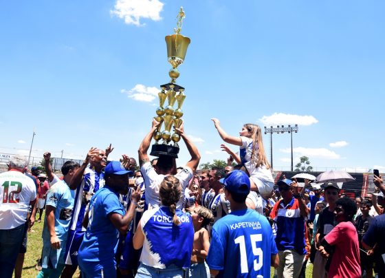 A ADPM (Associação Desportiva da Polícia Militar) conquistou na manhã deste domingo (30), o título de campeão do Campeonato Amador do Varzeano de 2025.