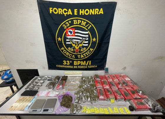 Uma grande apreensão de drogas foi realizada em Barretos por policiais militares do policiamento com motocicletas (Rocam). De acordo com o cabo Ricardo e o soldado Sartorelli