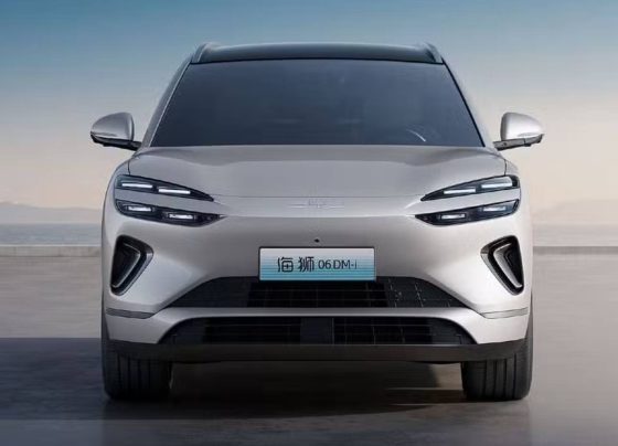 BYD Sealion 6 Plug-in Hybrid