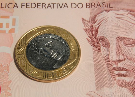 endividados
